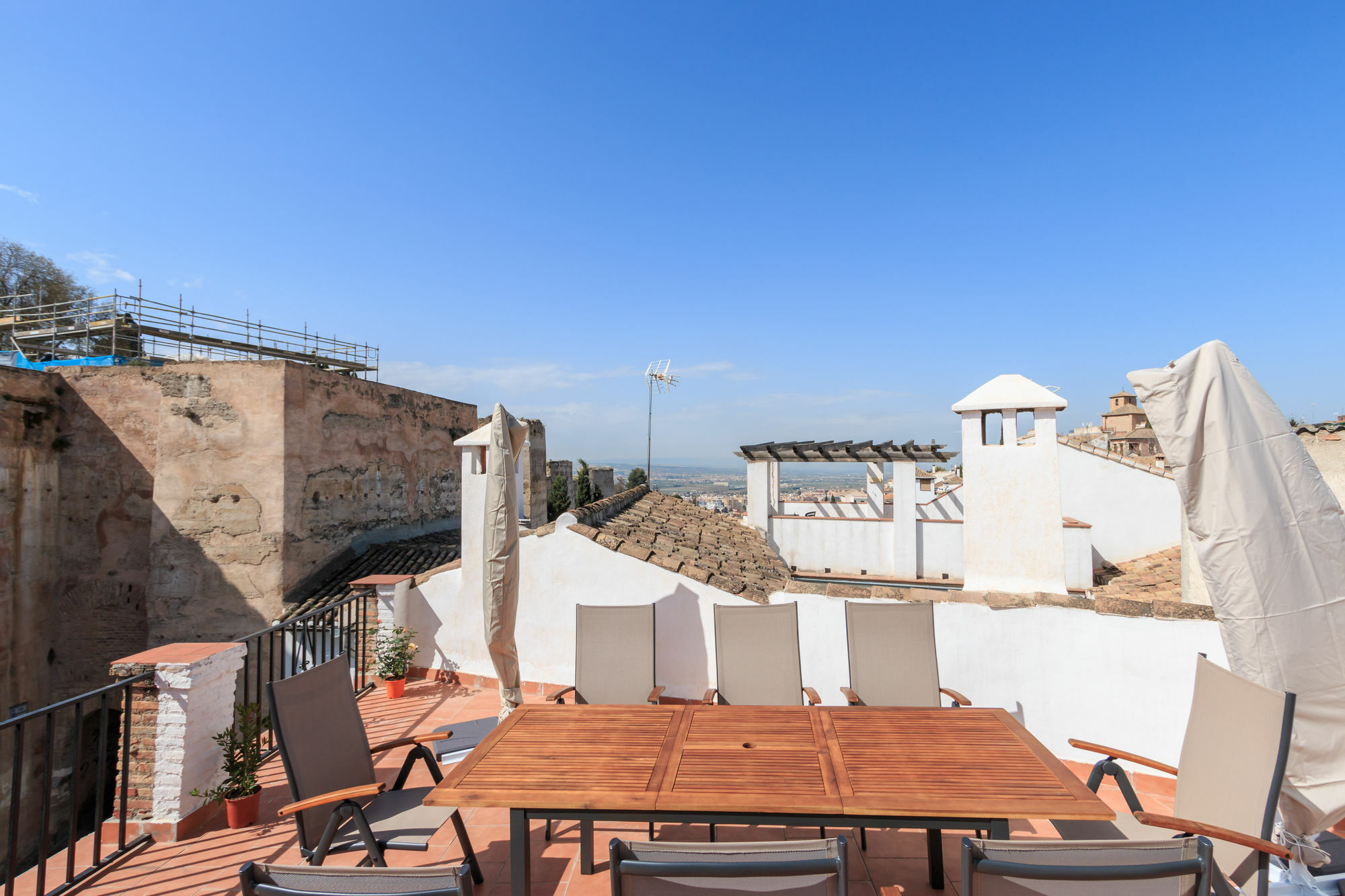 Apartamentos Puerta Nueva Granada Exterior photo